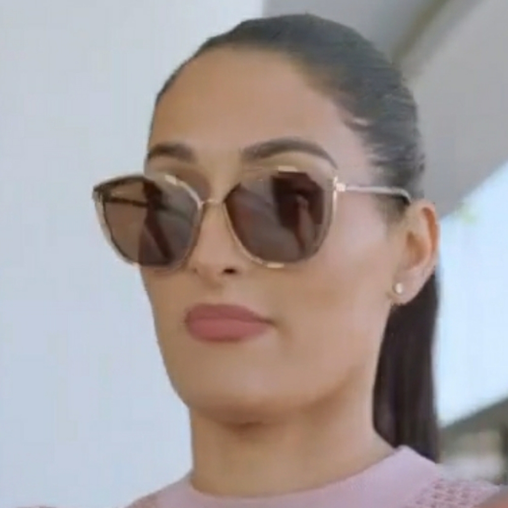 HP🏆 Rose Gold Cat Eye Mirrored Sunglasses - Picture 5 of 7